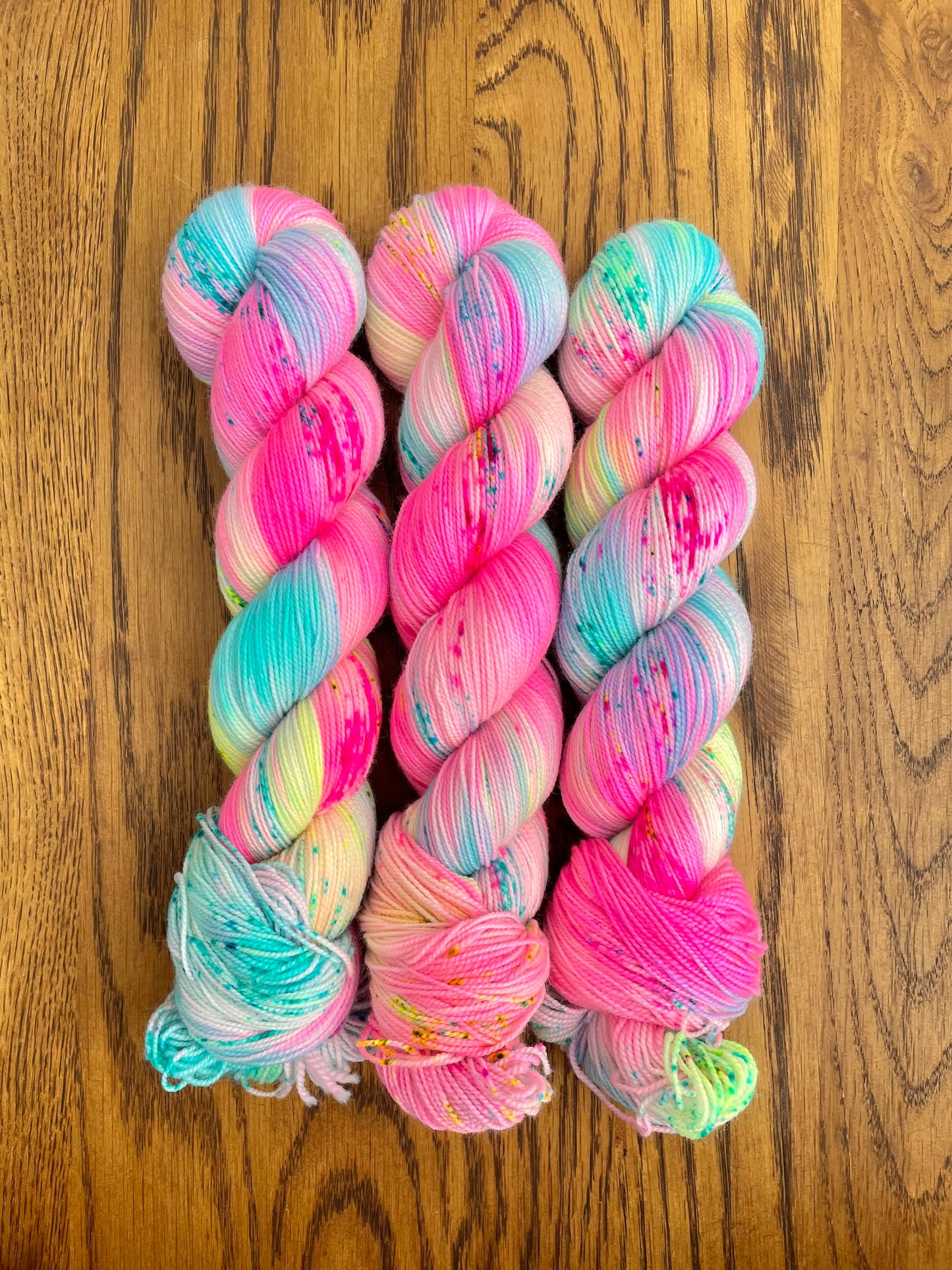 Club tropicana Sock yarn
