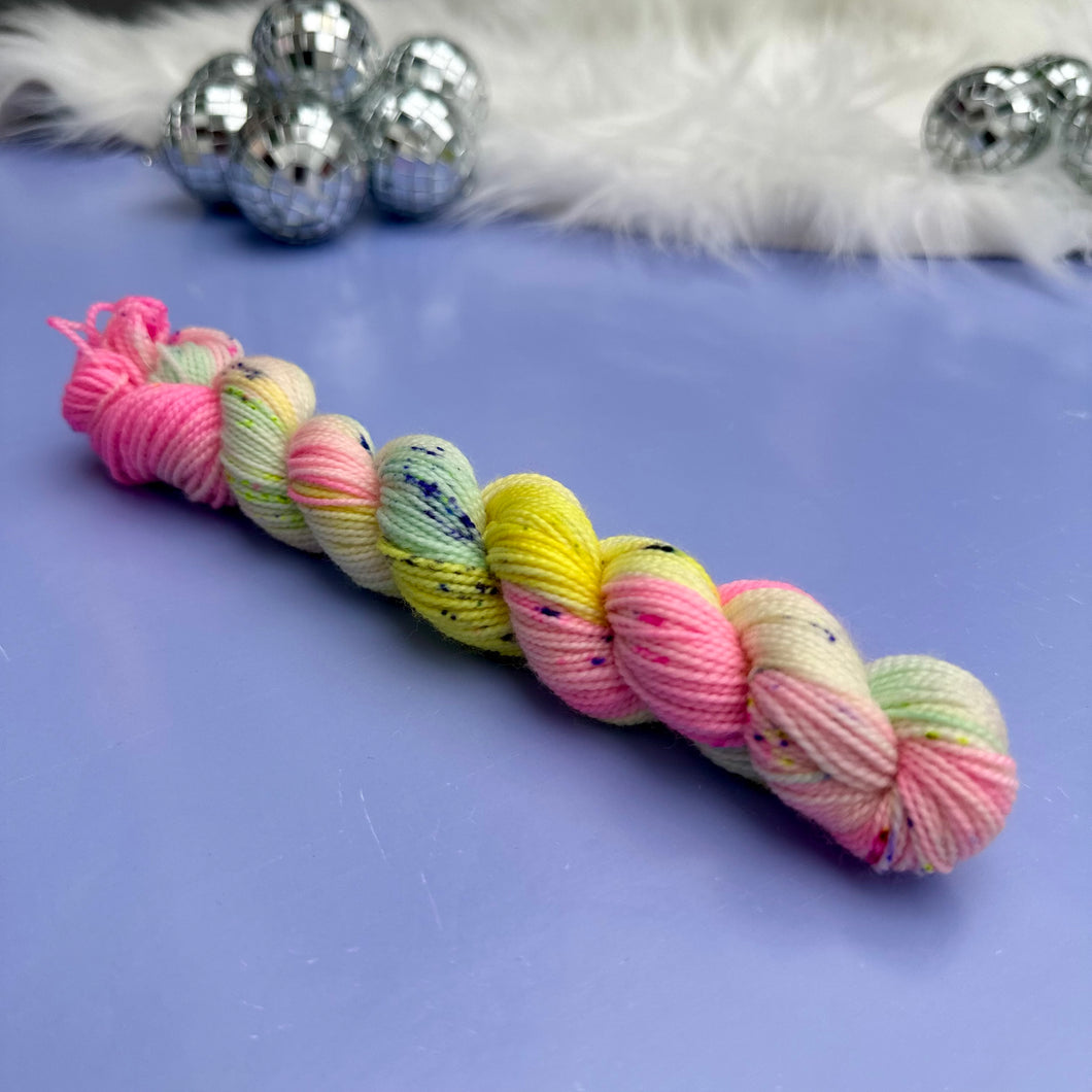 Glitter (colour 9) - Dyed to order