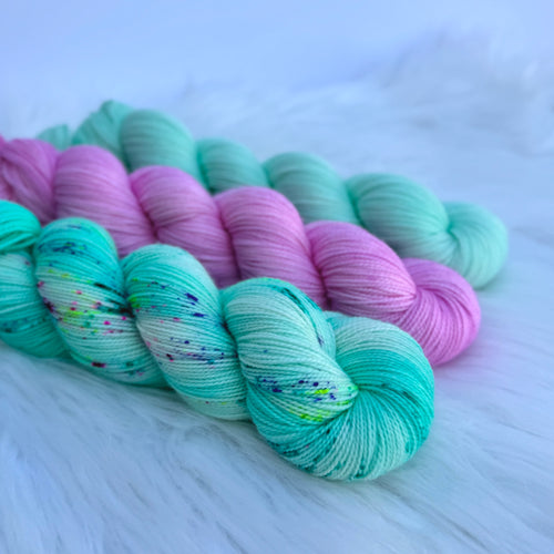 Christmas Ornaments 3 skein yarn set * Sock yarn