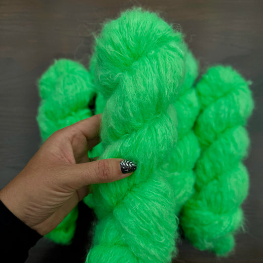 Clover Suri Silk DK