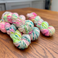 Dyed to order - Kitsch christmas