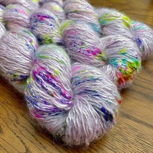 Parma violet Wiggle