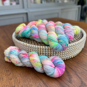 Vintage rainbow Sock yarn