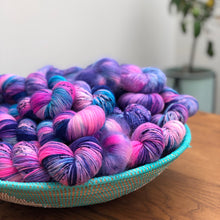 Cosmos Sock yarn
