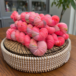 Neon Coral Spritz DK