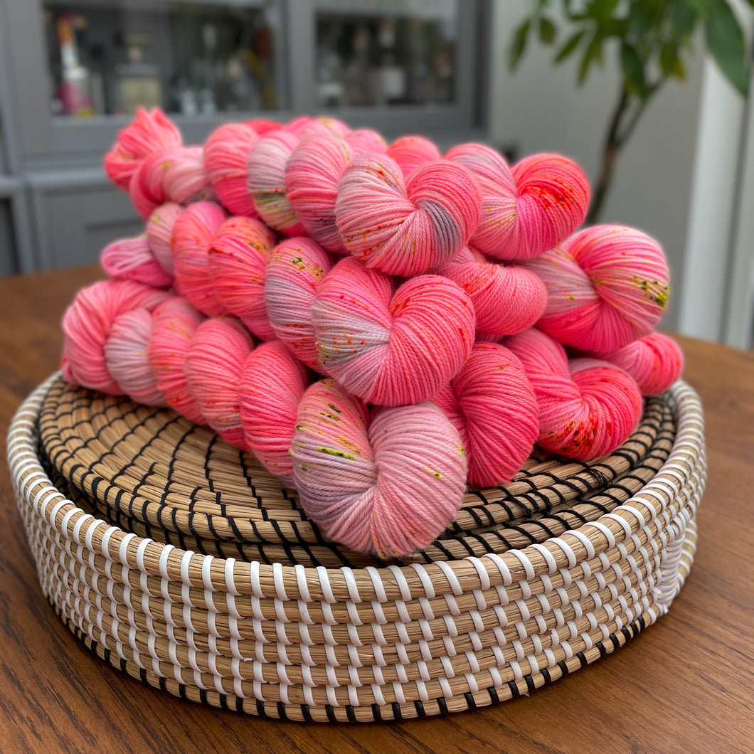 Neon Coral Spritz DK