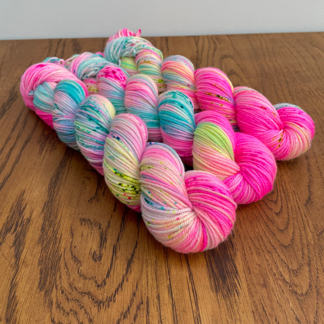 Club tropicana DK * DYED TO ORDER