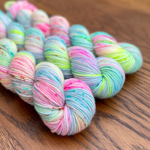 Dyed to order - Vintage rainbow