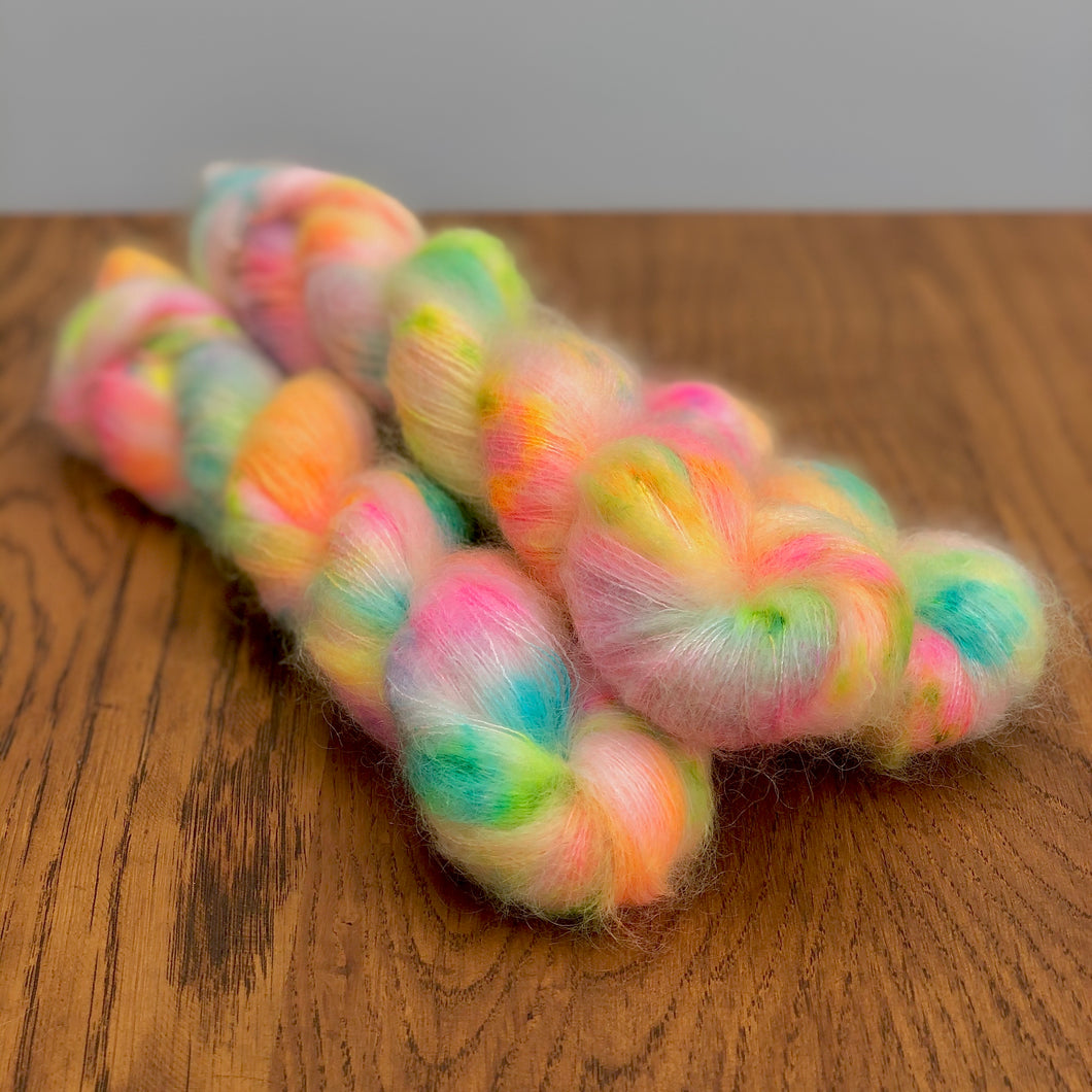 Summer bloom Suri Alpaca