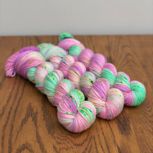 Dyed to order - Peppermint cream