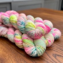 Dyed to order - Kitsch christmas
