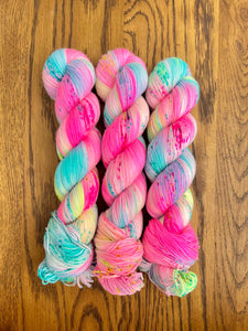 Club tropicana Sock yarn